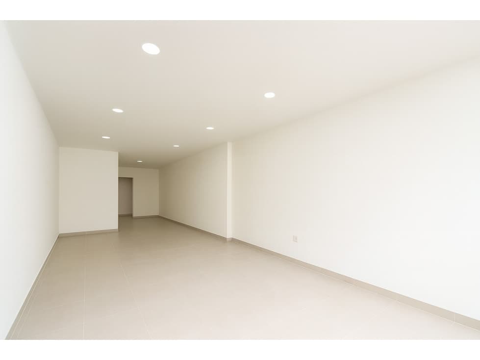 70m2 local en arrendamiento centro Envigado - 1