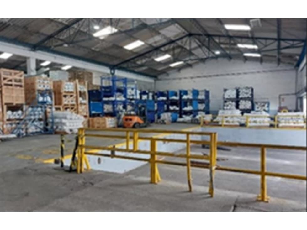 3.200m2 bodega venta rentando Sabaneta - 1
