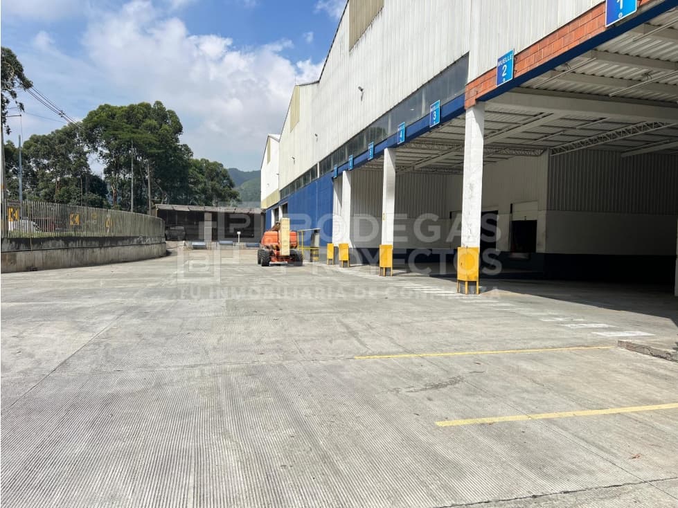 BODEGA DISPONIBLE PARA VENTA EN LA ESTRELLA - 1
