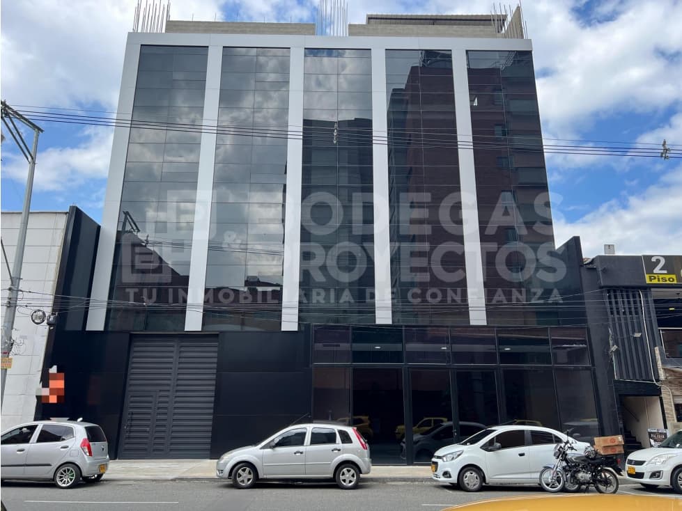 ARRIENDO EDIFICIO DISPONIBLE EN MEDELLIN - 1