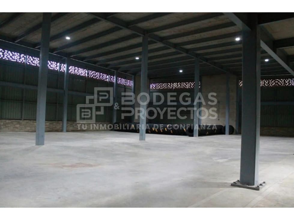 BODEGA DISPONIBLE PARA VENTA EN LA AUTOPISTA MEDELLIN - BOGOTA - 1