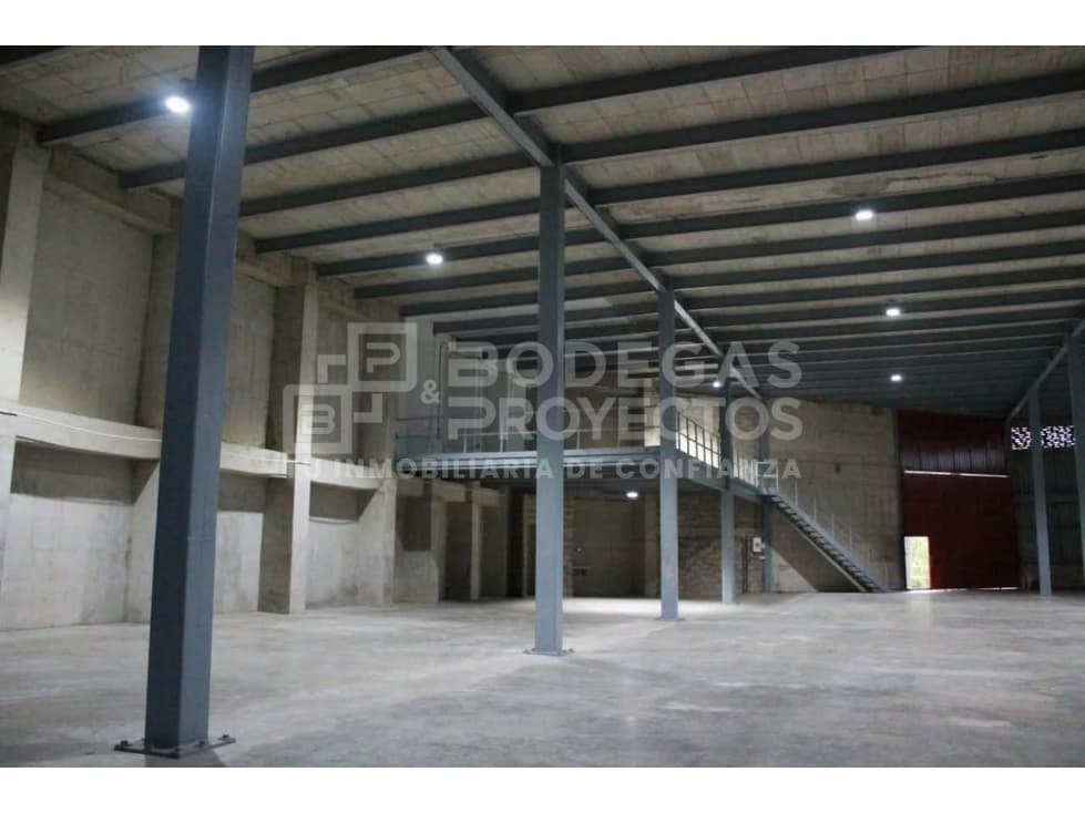 BODEGA DISPONIBLE PARA ARRIENDO EN LA AUTOPISTA MEDELLIN - BOGOTA - 1