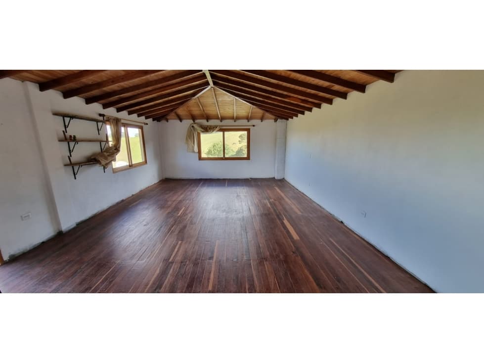 SE ARRIENDA CASA CAMPESINA EN SANTA ELENA MEDELLIN - 1