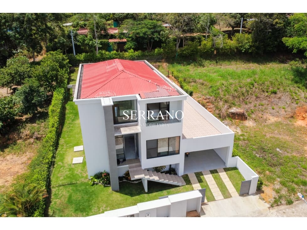 CASA CAMPESTRE EN VENTA EN BRISAS DE RUITOQUE GIRON - 1