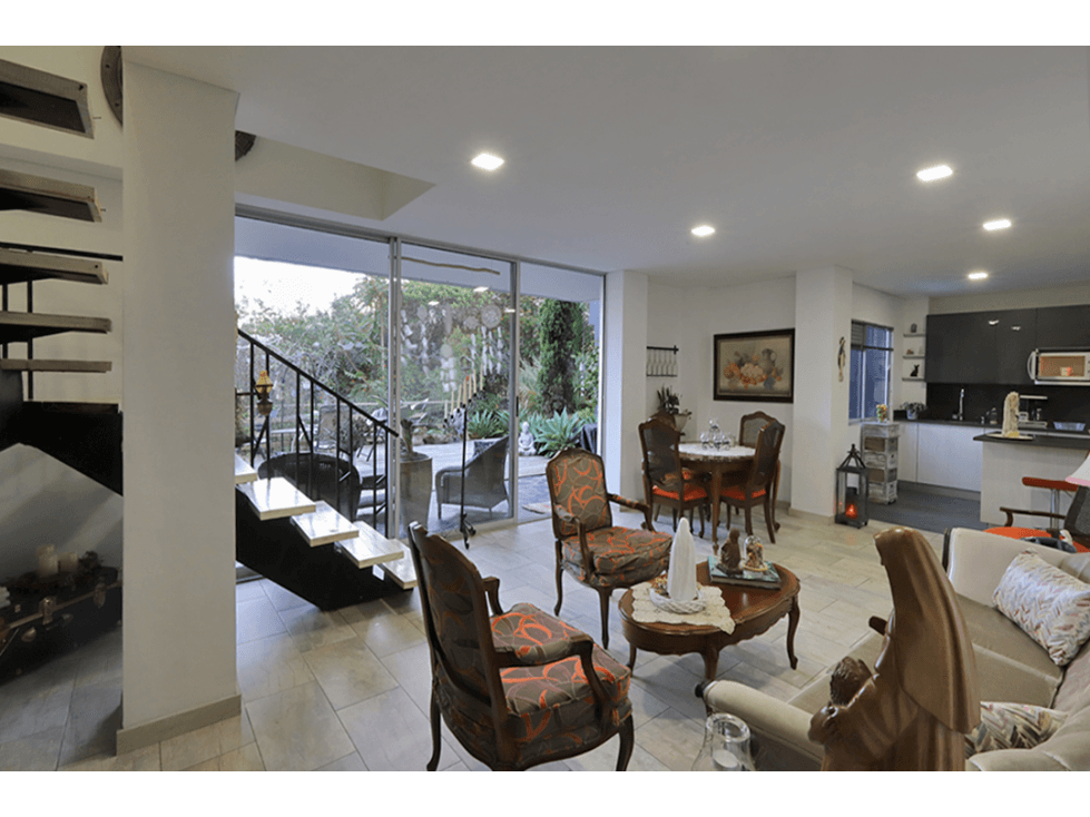 Casa de dos niveles para arrendar. Alto del escobero, El Retiro. - 1