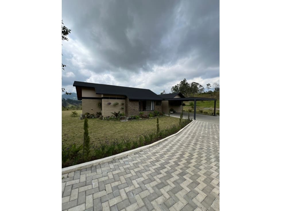 Casafinca Disponible para Rentra tradicional, el Retiro. - 1