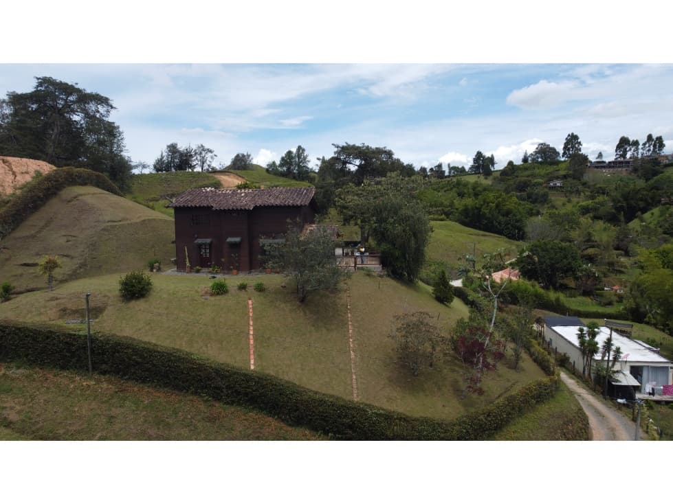Venta de casa campestre en la vereda El Rosal, Rionegro - 1