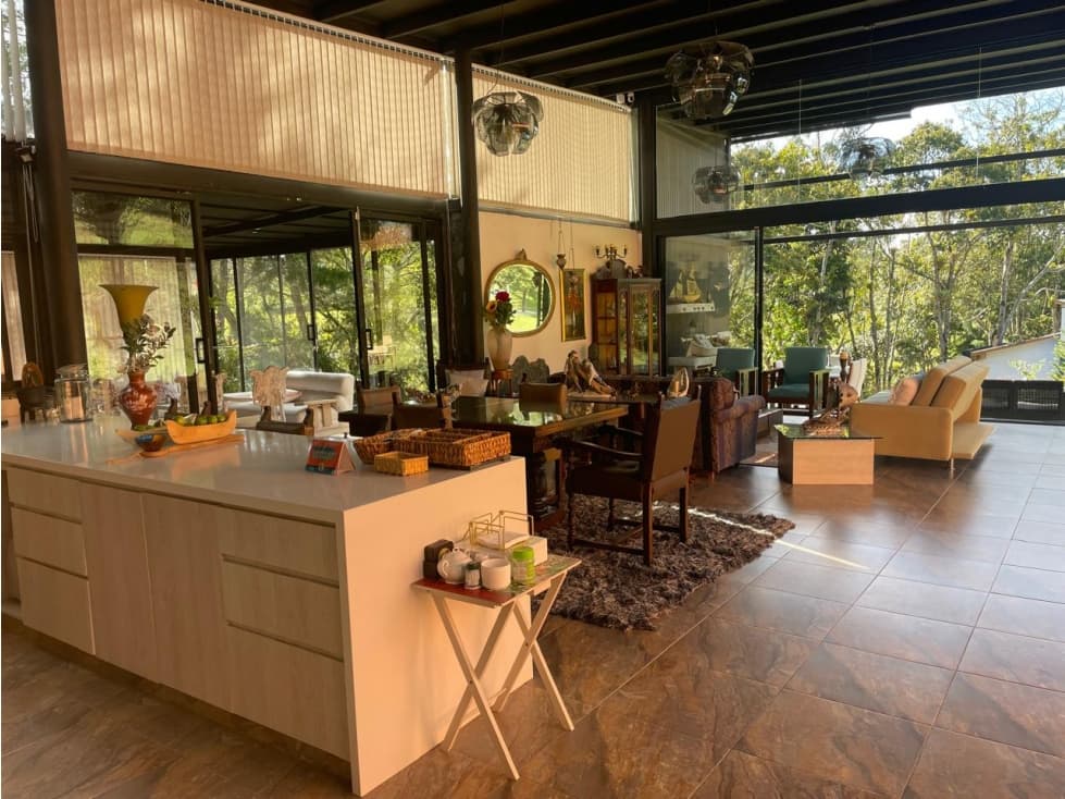 Casa en Arriendo en Rionegro vía La Ceja - 1