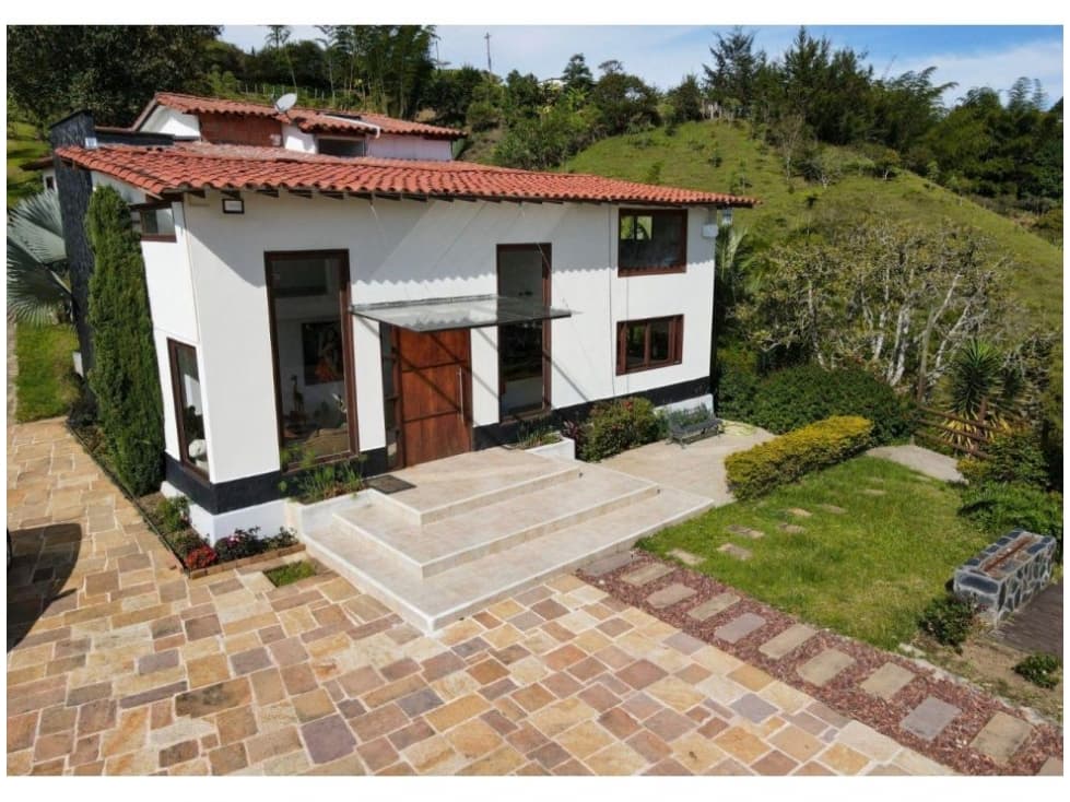 Casa en Venta en el Peñol - 1