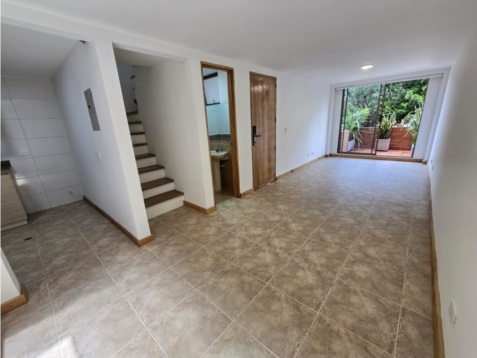 Casa en venta Medellín, sector Rodeo parte baja - 1