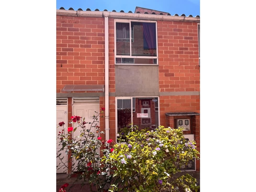 Vendo Casa en Terreros, Conjunto Magnolios - 1