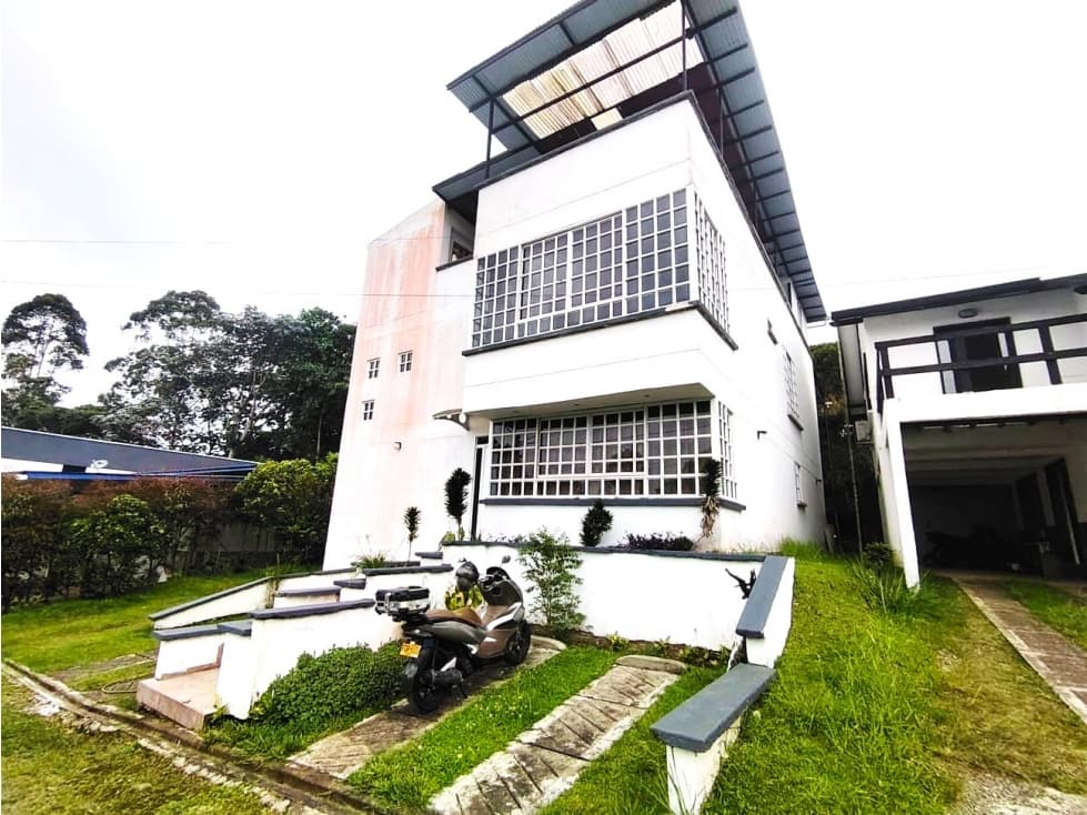RENTAMOS CASA EN ZONA CAMPESTRE DE CIRCASIA QUINDIO - 1
