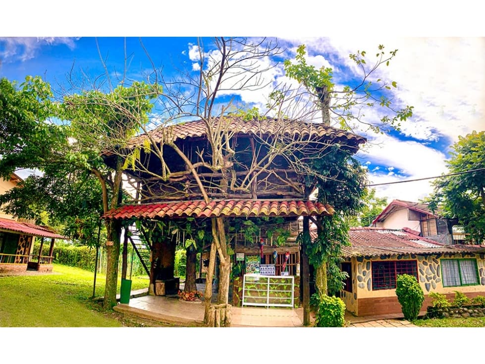 Se Vende Hotel Recreativo Armenia - Montenegro Quindío - 1