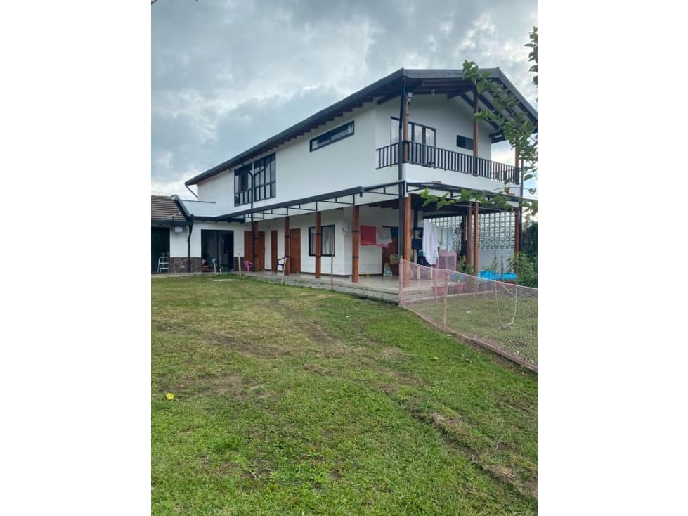 Se vende Casa Campestre Circasia Quindío - 1