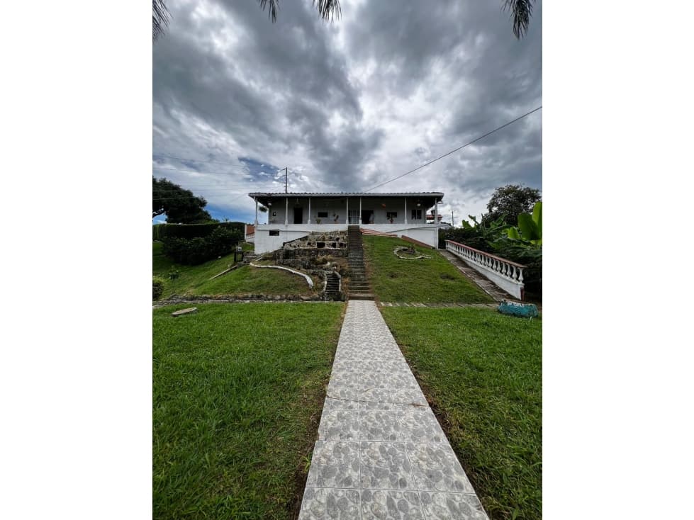 Se vende Chalet Alcalá - Cartago Valle del Cauca - 1