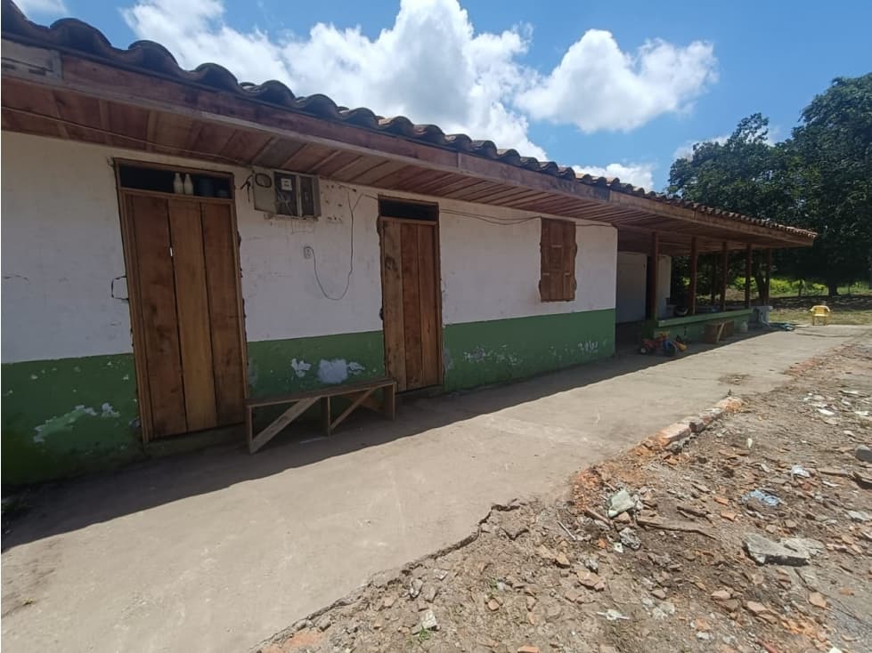 Se Vende Casa Lote En Quimbaya - Quindío - 1