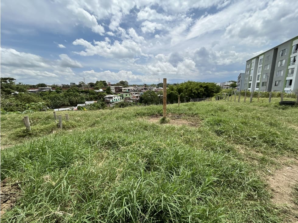 Se Vende Lote Urbano En Montenegro - 1