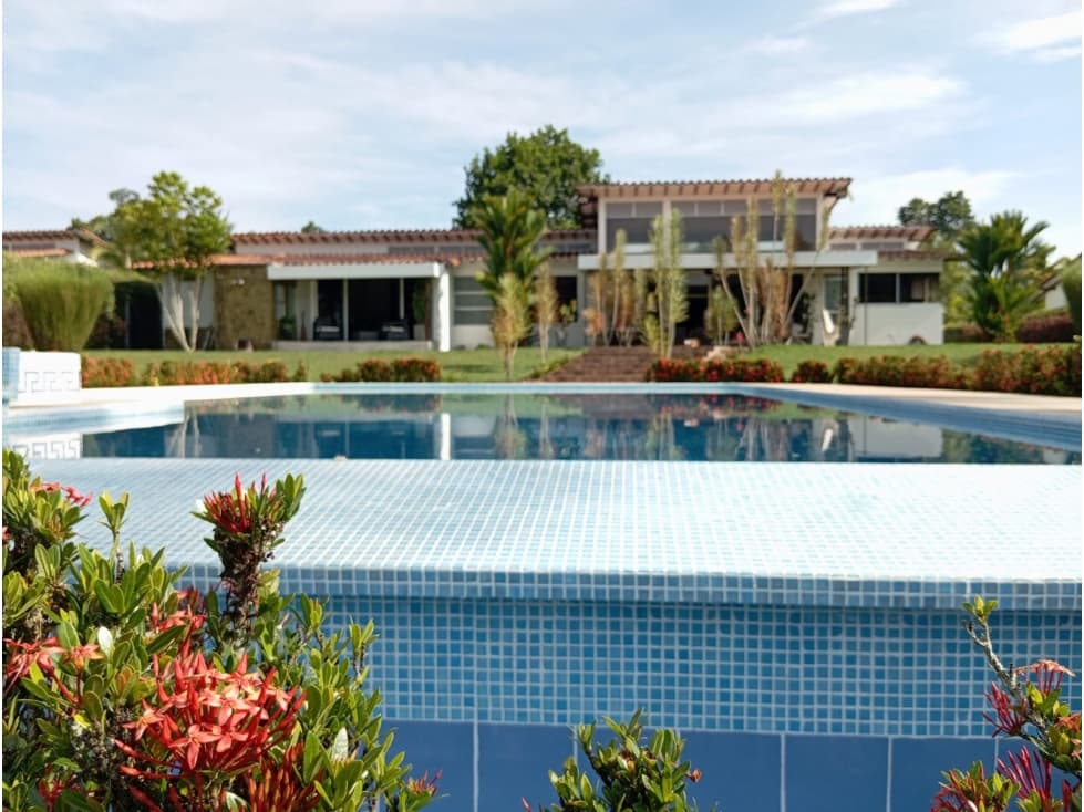 Se vende Casa Campestre C.C Armenia - La Tebaida Quindío - 1