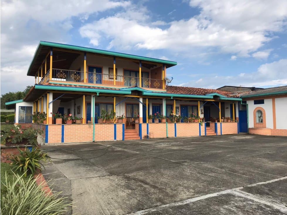 Se Vende Finca Entre Alcala-Filandia. - 1