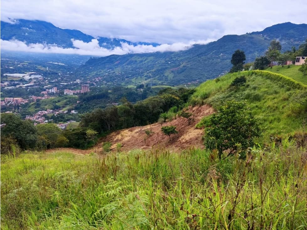 Lote en venta Copacabana Antioquia - 1