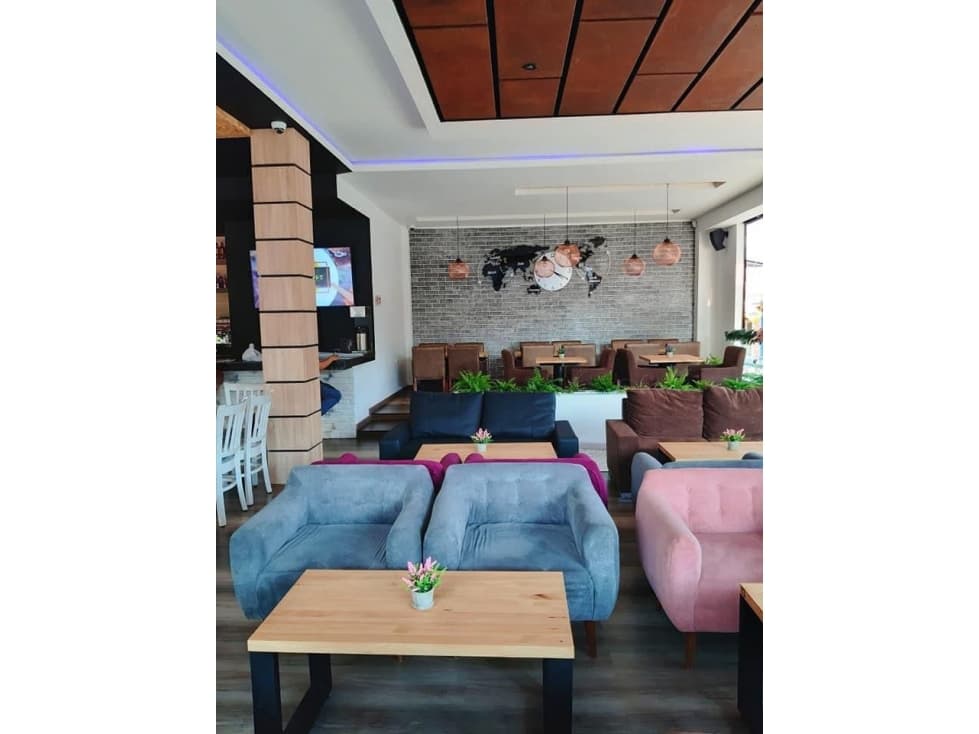 SE VENDE LOCAL EN EL CENTRO DE TEBAIDA - 1