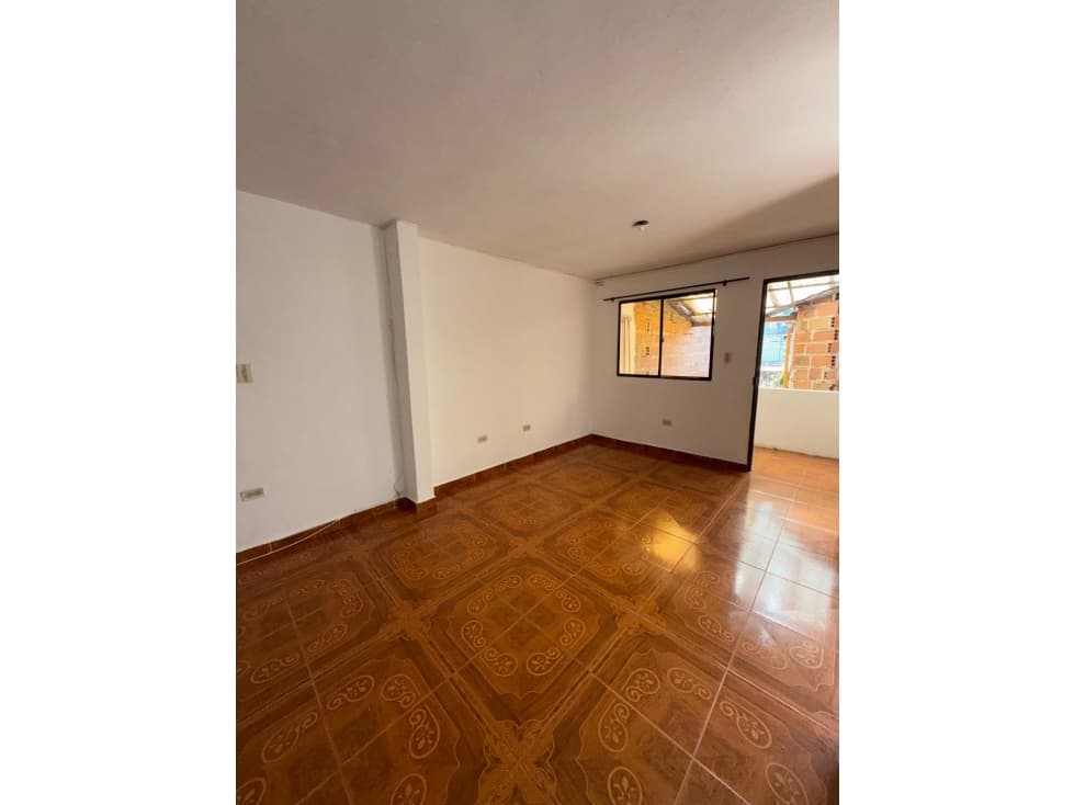 APARTAMENTO PARA ARRIENDO EN BELLO - 1