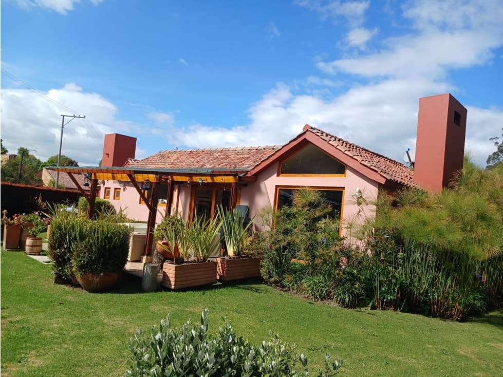 CASA CAMPESTRE - VIA GUAYMARAL - BOGOTA - 1