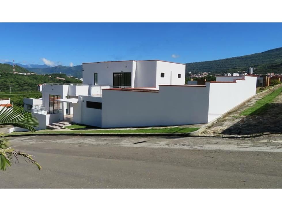 VENDO CASA CAMPESTRE EN SAN GIL 610 M2 - 1