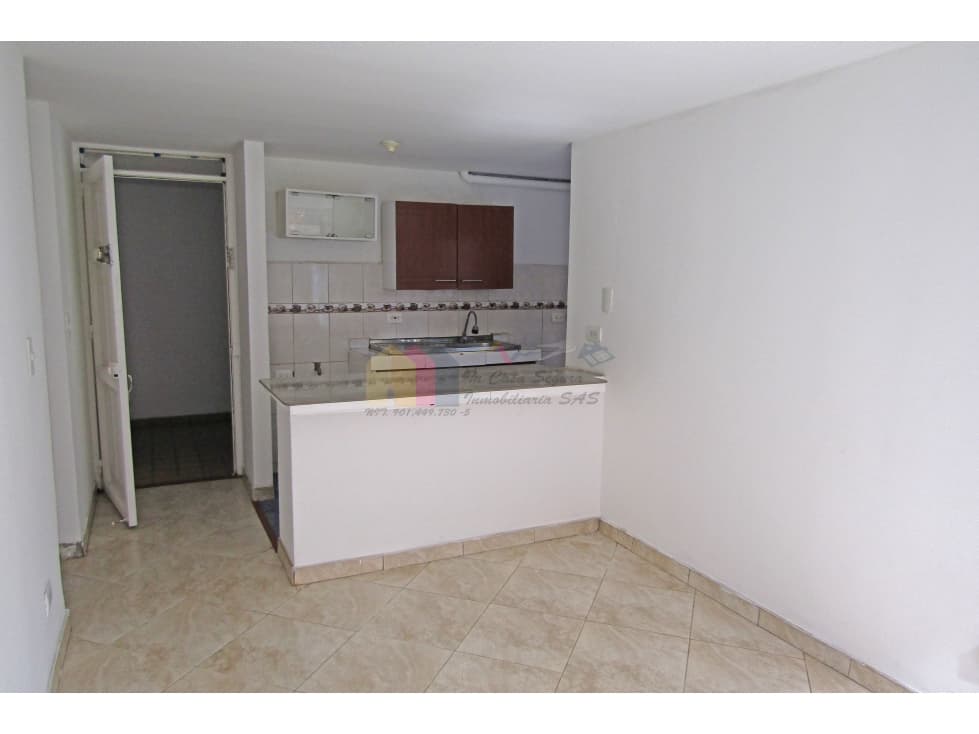 ARRIENDO HERMOSO APARTAMENTO EN ALMENDRO CV - 1