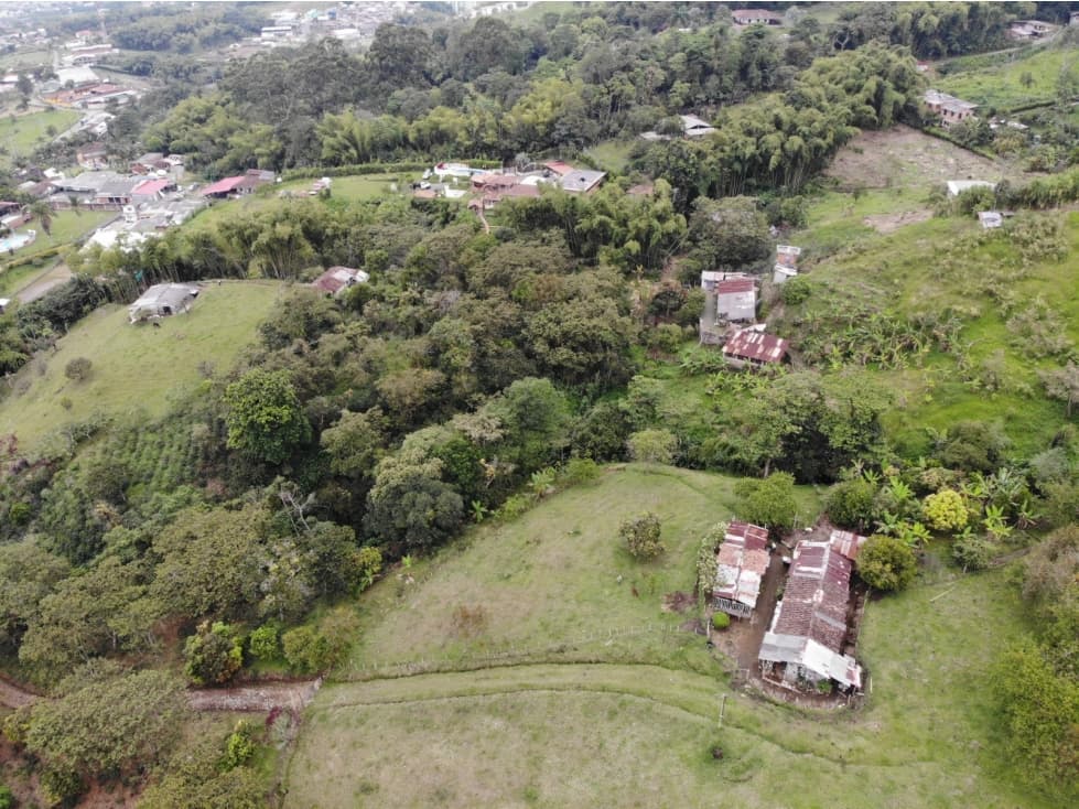 Se vende Finca con lote de terreno en Frailes - 1