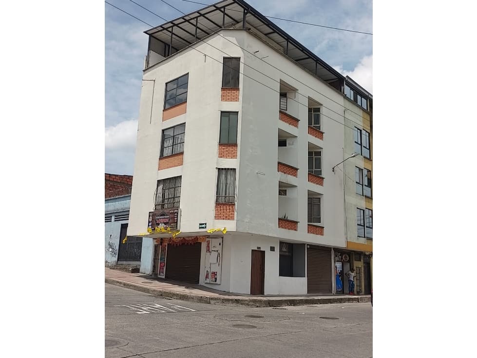 EDIFICIO CON RENTAS EN EL CENTRO DE PEREIRA - 1