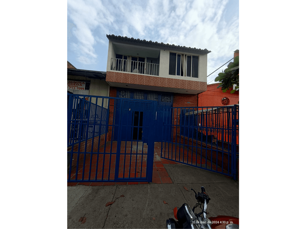 ALQUILER DE BODEGA - 1