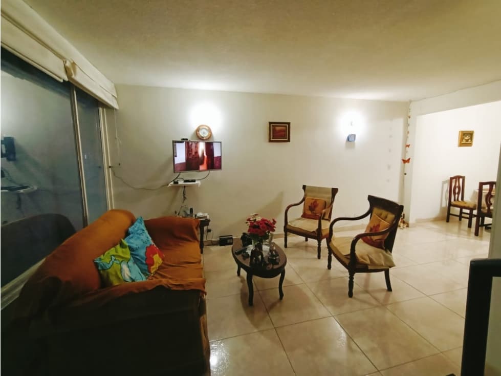 SE VENDE CASA EN LIMONAR CATAYA - 1