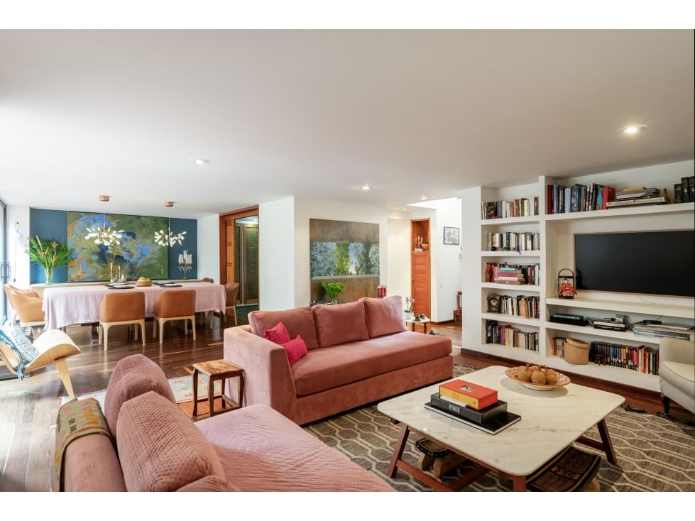 Casa para arriendo en Santa Ana Oriental, Bogotá - 1