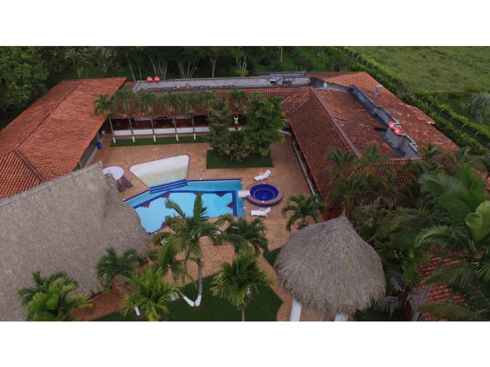 Alquiler finca en cerritos - 1