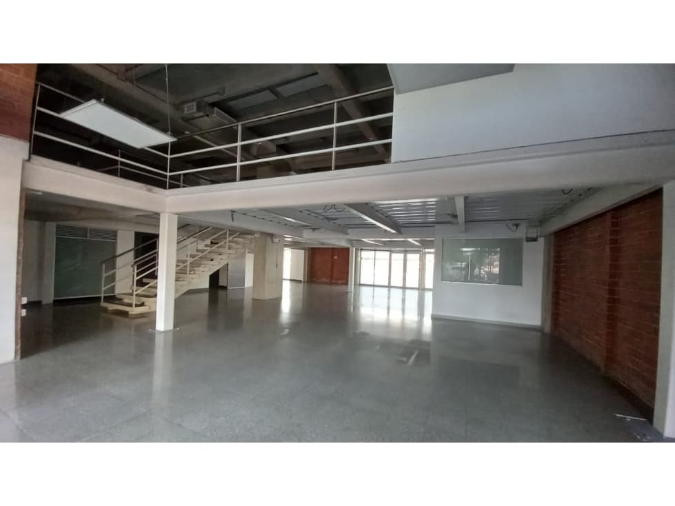 Local en Arriendo El Poblado - 1