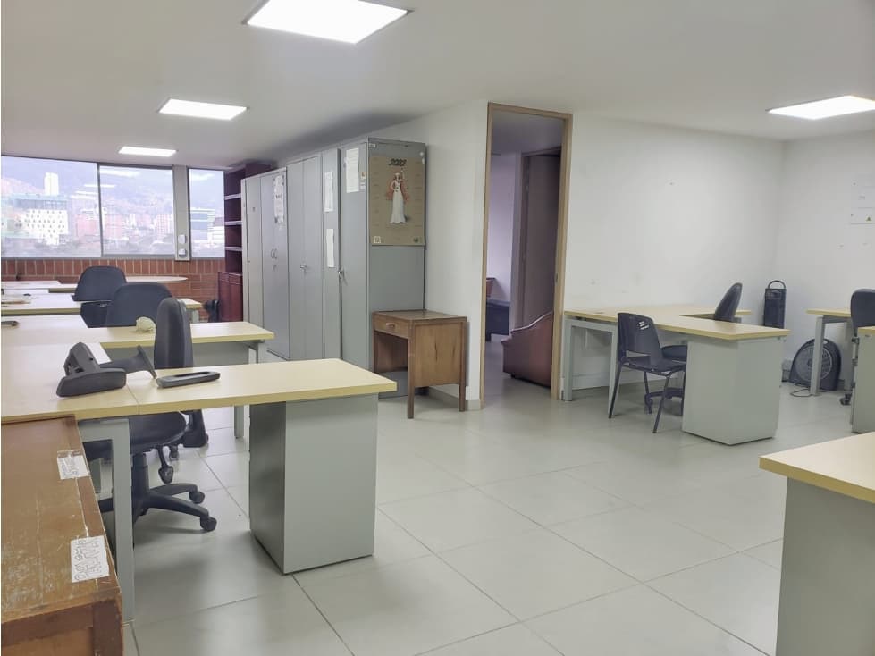 Oficina en Arriendo y Venta Laureles - 1