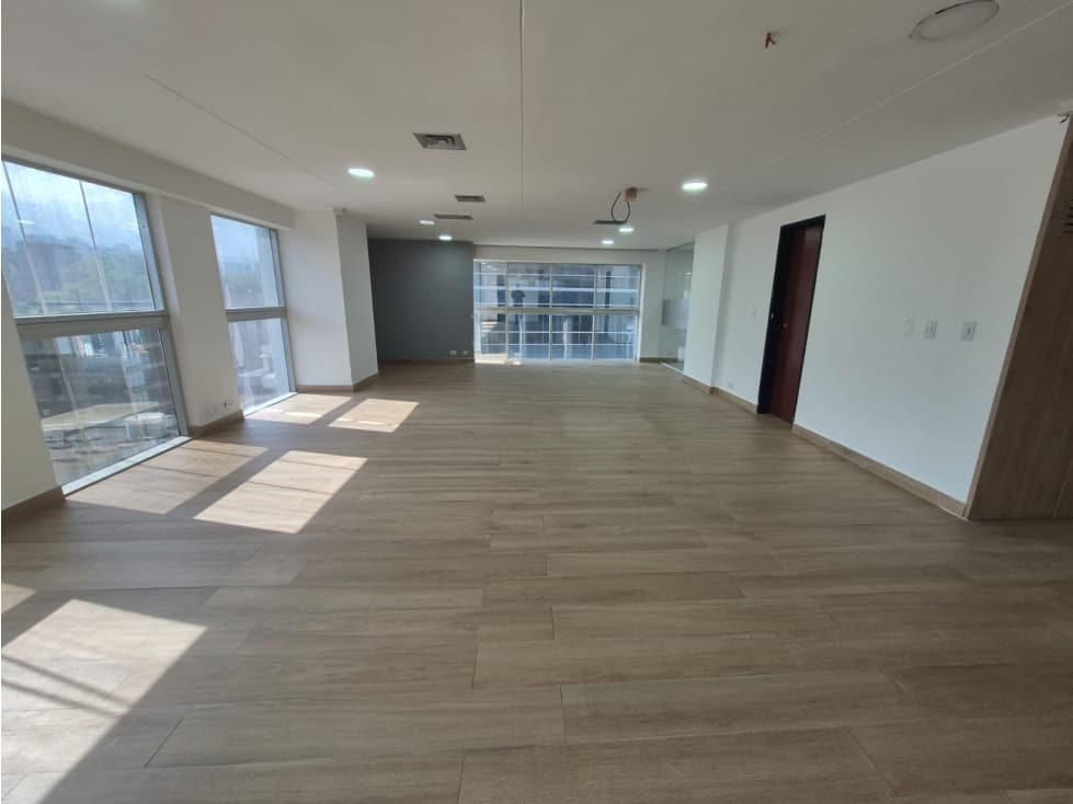 Oficina en Arriendo en Medellin - 1