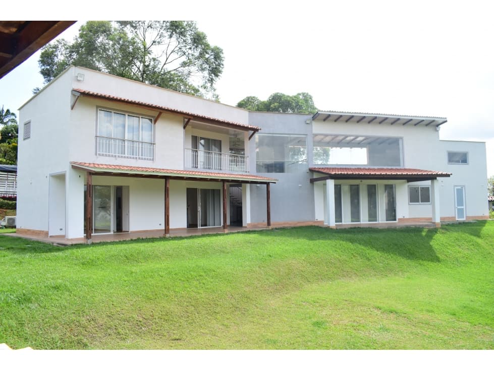 VENDO ESPECTACULAR CASA CAMPESTRE EN LA ACUARELA - BUITRERA PALMIRA - 1