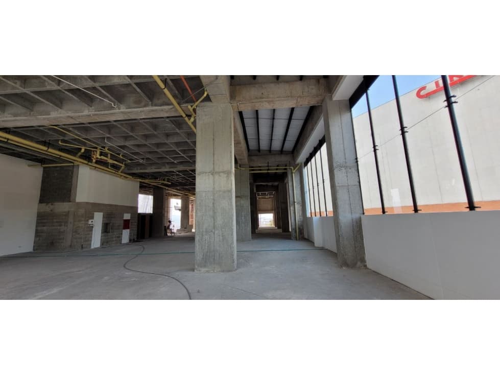 Local en Venta en Pereira - Av. 30 de Agosto - 1