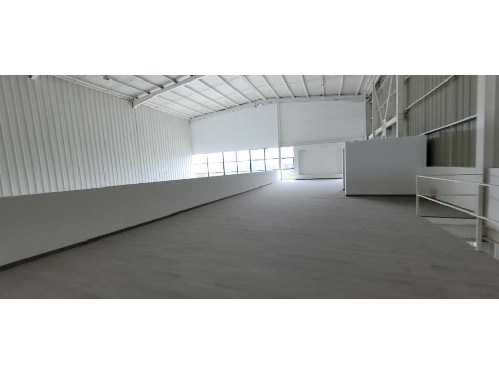 Bodega en Renta en Pereira - Av. 30 de agosto - 1