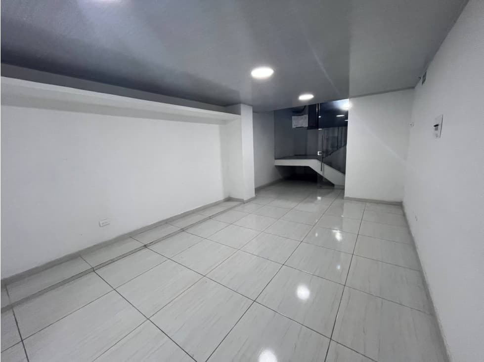 Local en Renta en Pereira - Av. 30 de Agosto - 1