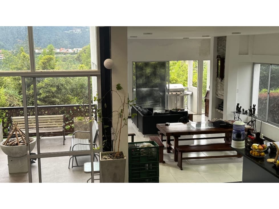 VENTA CASA CAMPESTRE CON RENTA EN LA FLORIDA VILLAMARÍA | CASA DE LUJO - 1