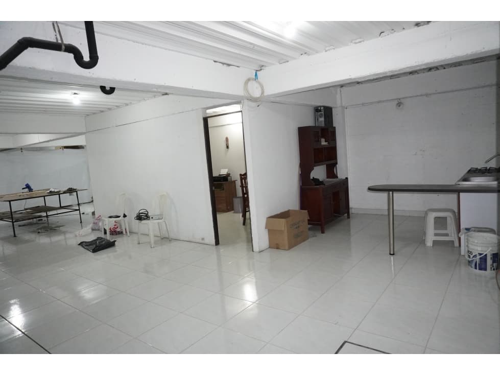 VENTA BODEGA CENTRO VILLAMARÍA 225m² | BODEGAS BARATAS - 1