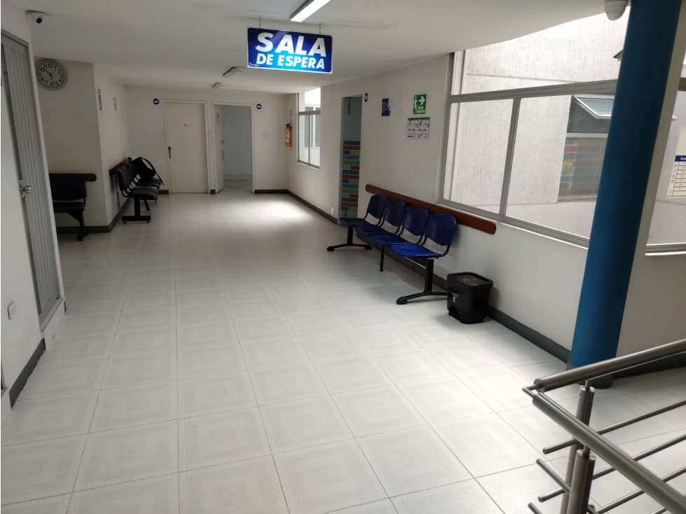 Se vende Consultorio/ Oficina en el Centro de Pereira - 1