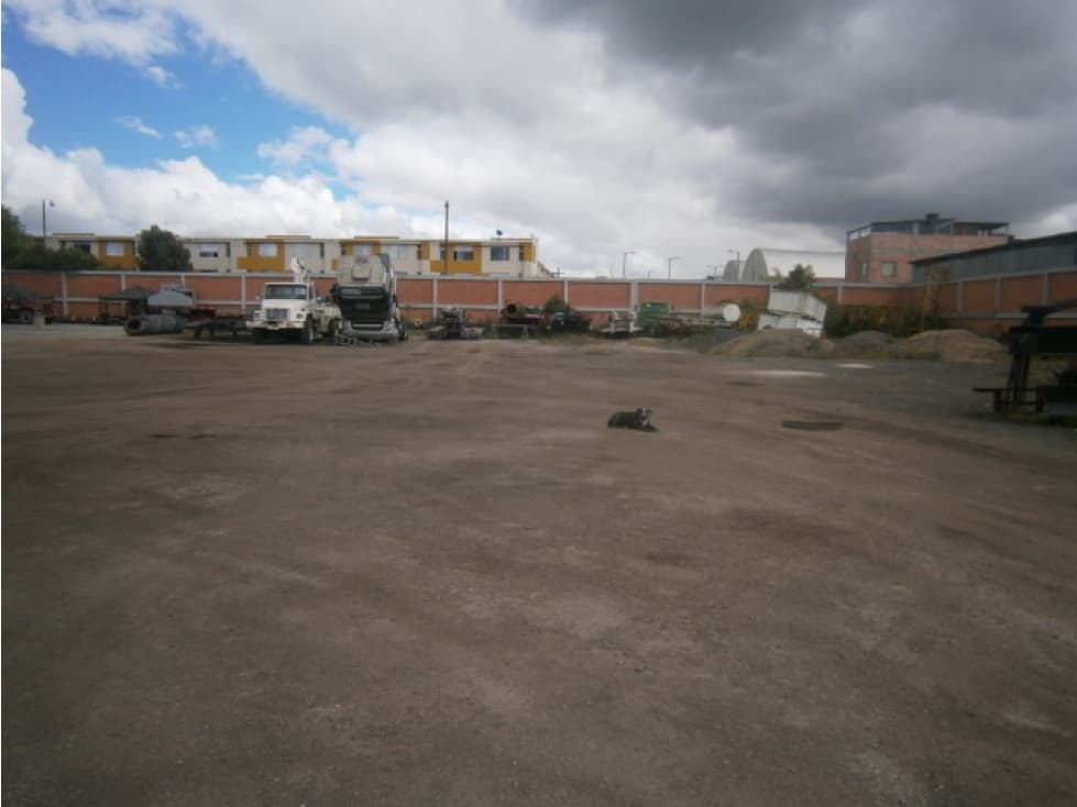 GRAN LOTE EN MOSQUERA PARA DESARROLLAR BODEGA - 1