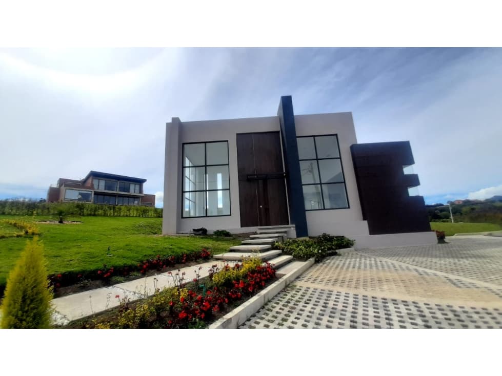 CASA PARA ESTRENAR EN APOSENTOS DE YERBABUENA - 1