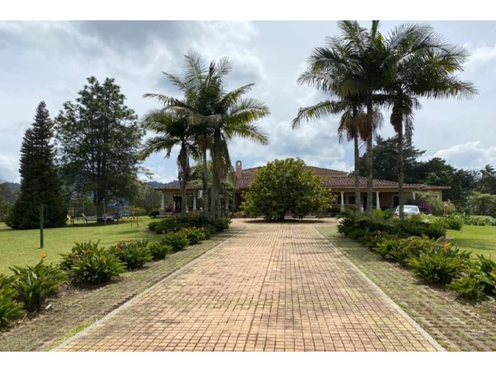 Casa en venta, sector Vereda El Chuscal/ El Retiro - 1