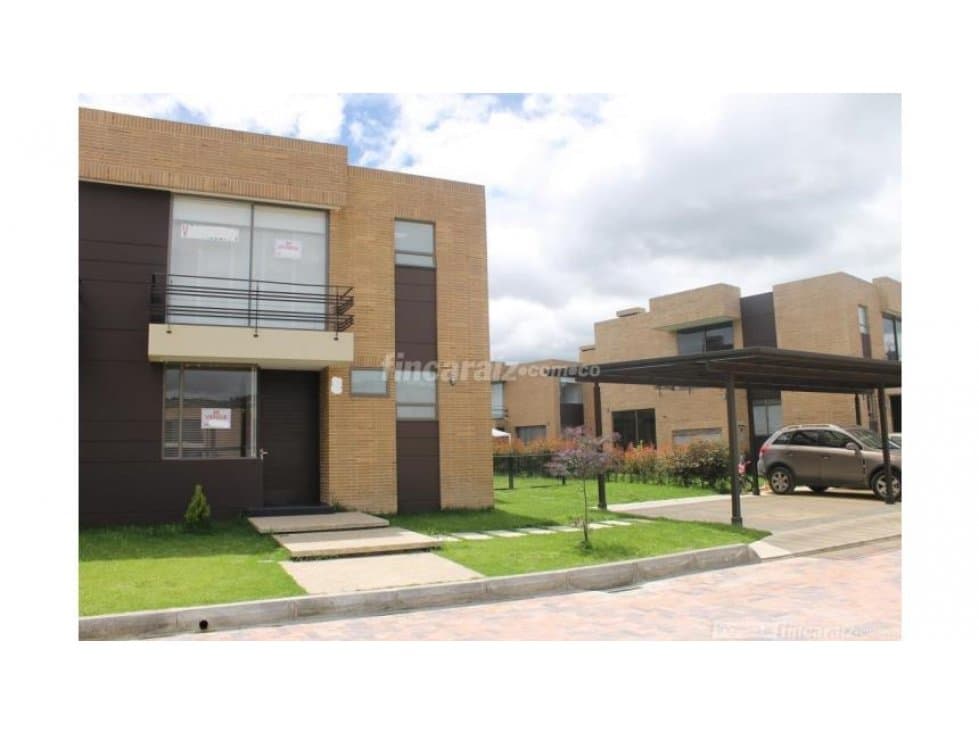 ARRIENDO CASA PIEDRA REAL CAJICA - 1