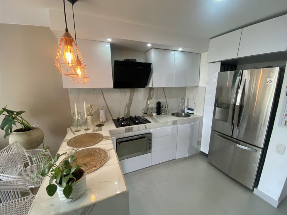 VENTA APTO CIUDAD GUABINAS - LORICA 4 PISO ASCENSOR - W8434558 AB - 1